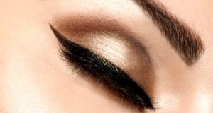 trendy winged eyeliner styles